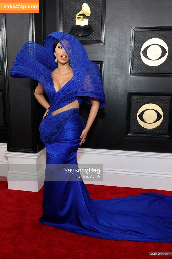 Cardi B / https: / iamcardib leaked photo photo #0079