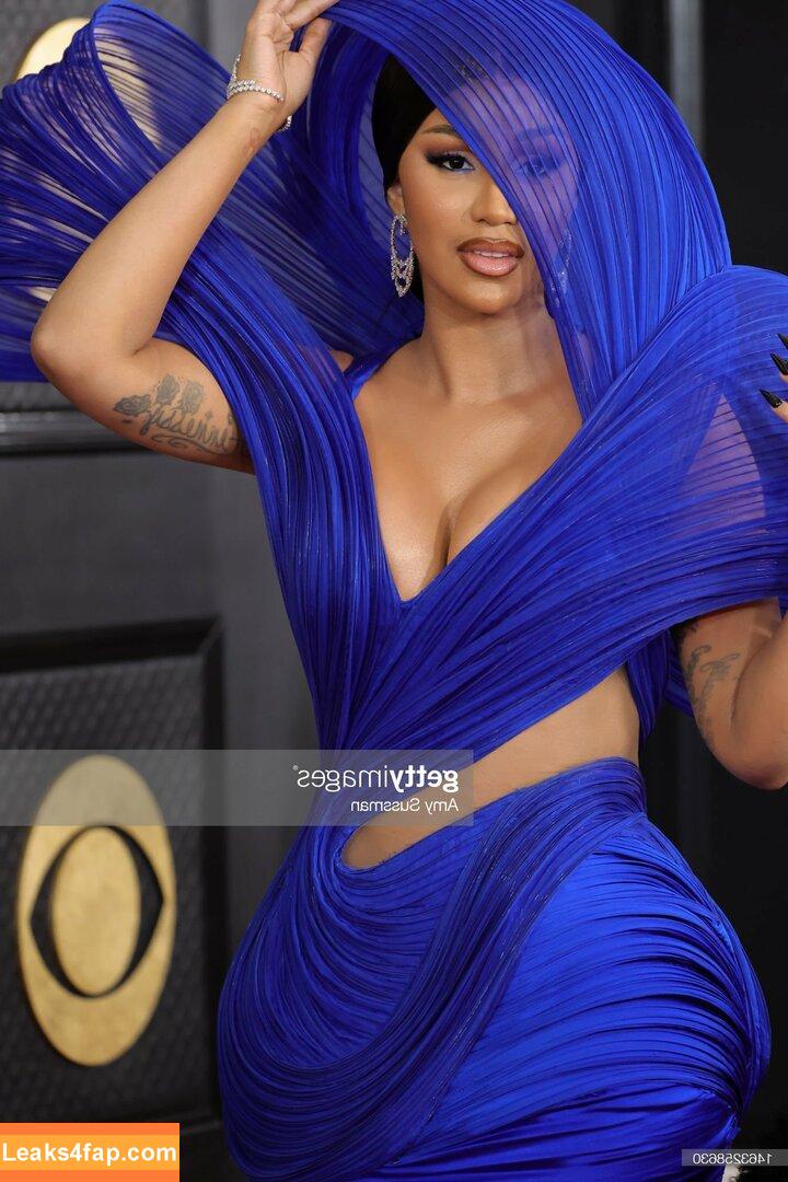 Cardi B / https: / iamcardib leaked photo photo #0082