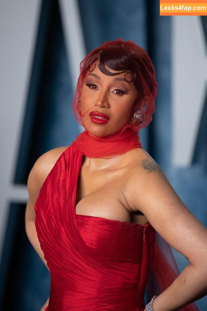 Cardi B / https: / iamcardib leaked photo photo #0108