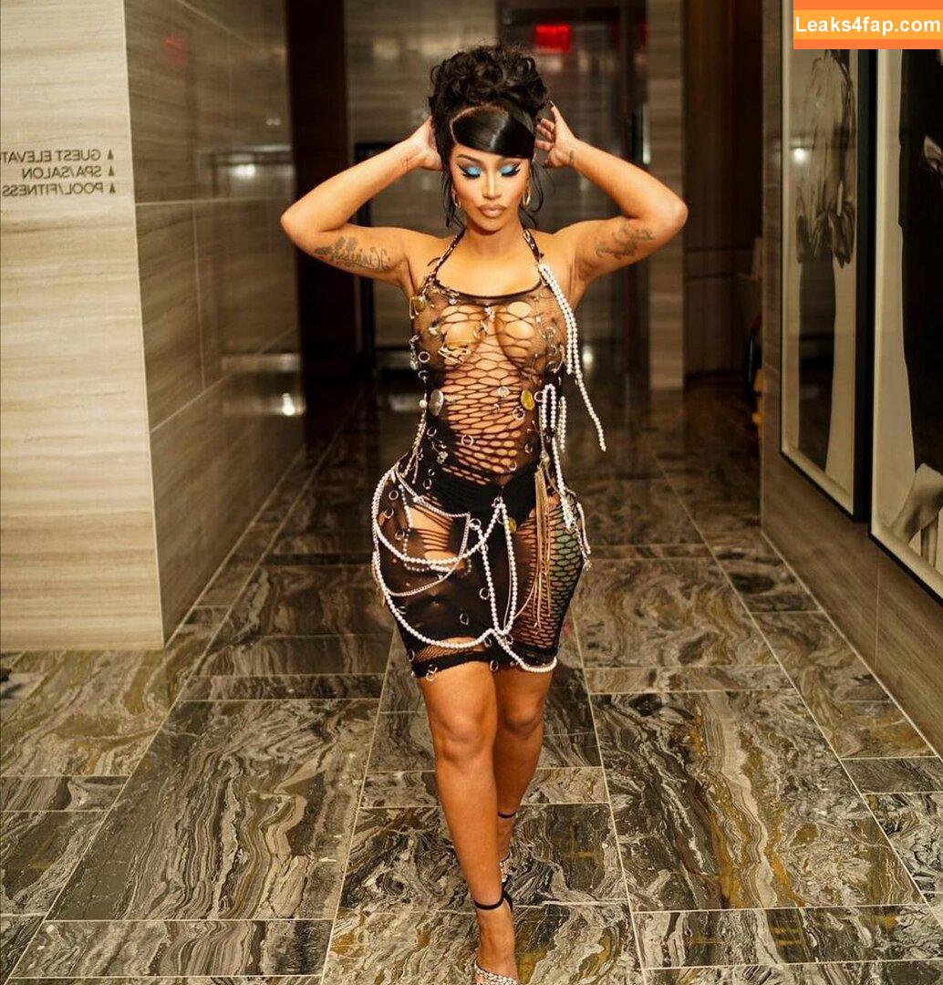 Cardi B / https: / iamcardib слитое фото фото #0288