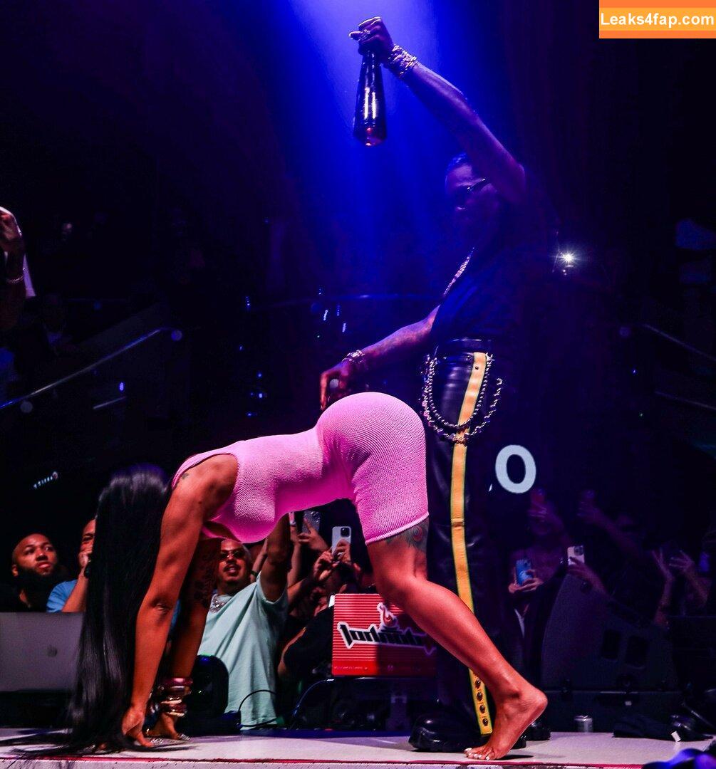 Cardi B / https: / iamcardib leaked photo photo #0310