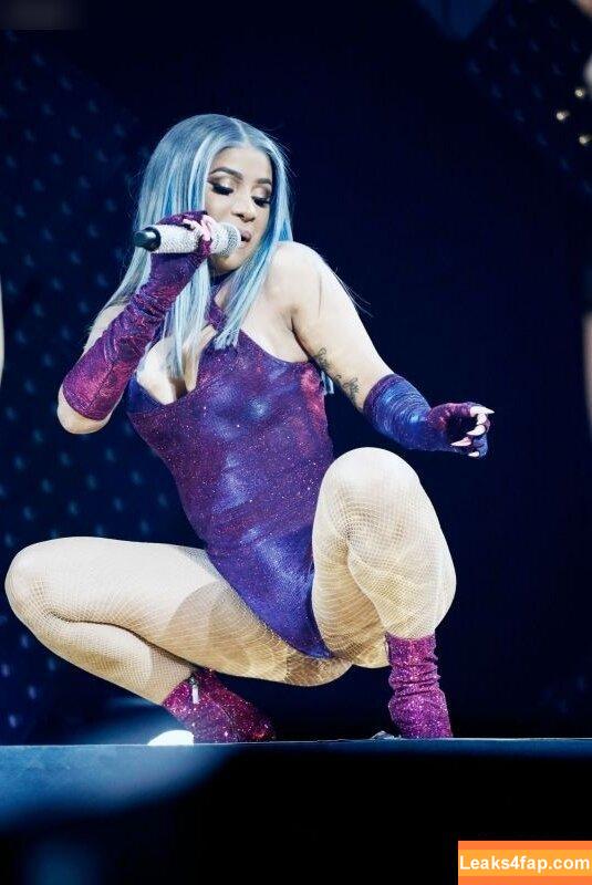 Cardi B / https: / iamcardib leaked photo photo #0422