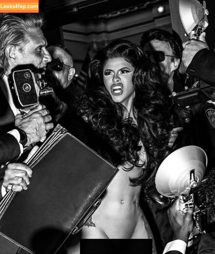 Cardi B / https: / iamcardib leaked photo photo #0451