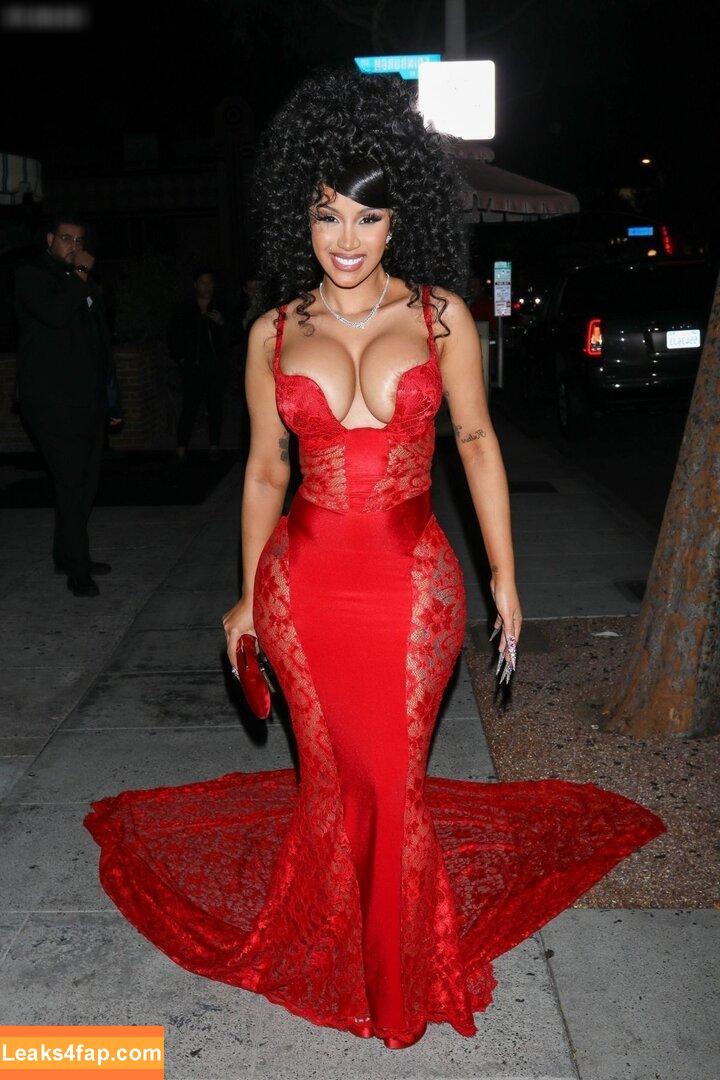 Cardi B / iamcardib leaked photo photo #0474