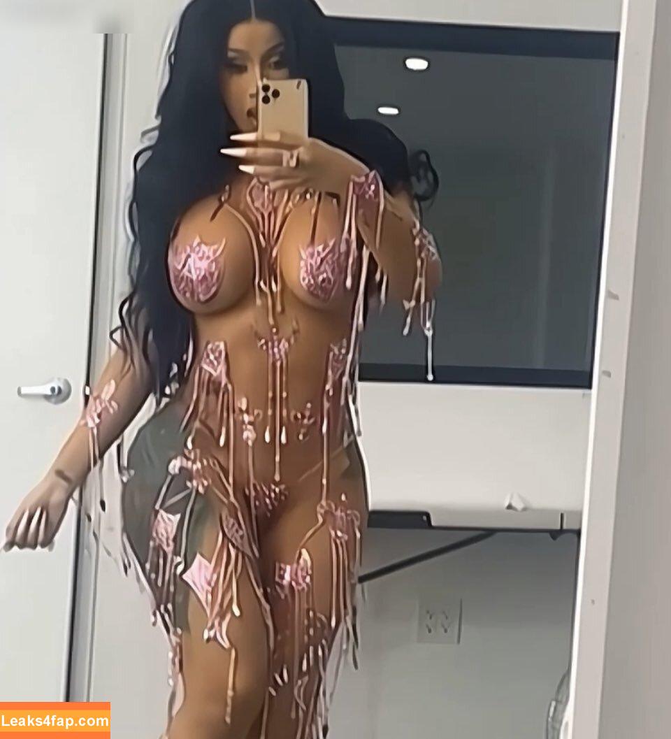 Cardi B / iamcardib leaked photo photo #0510