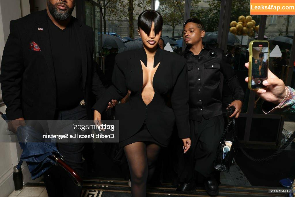 Cardi B / iamcardib leaked photo photo #0574