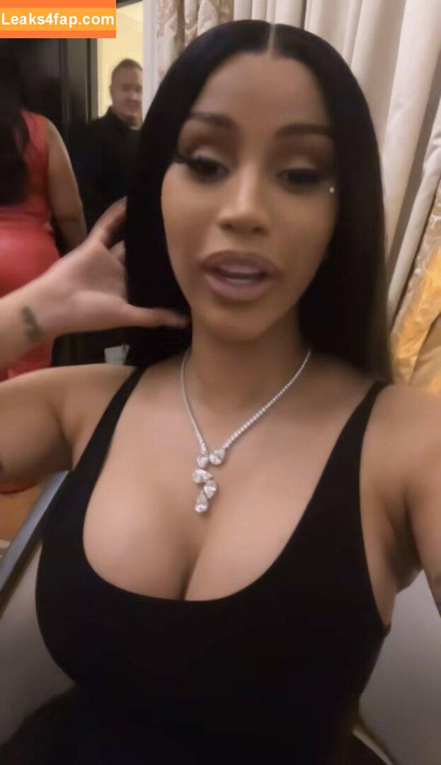 Cardi B / iamcardib leaked photo photo #0613