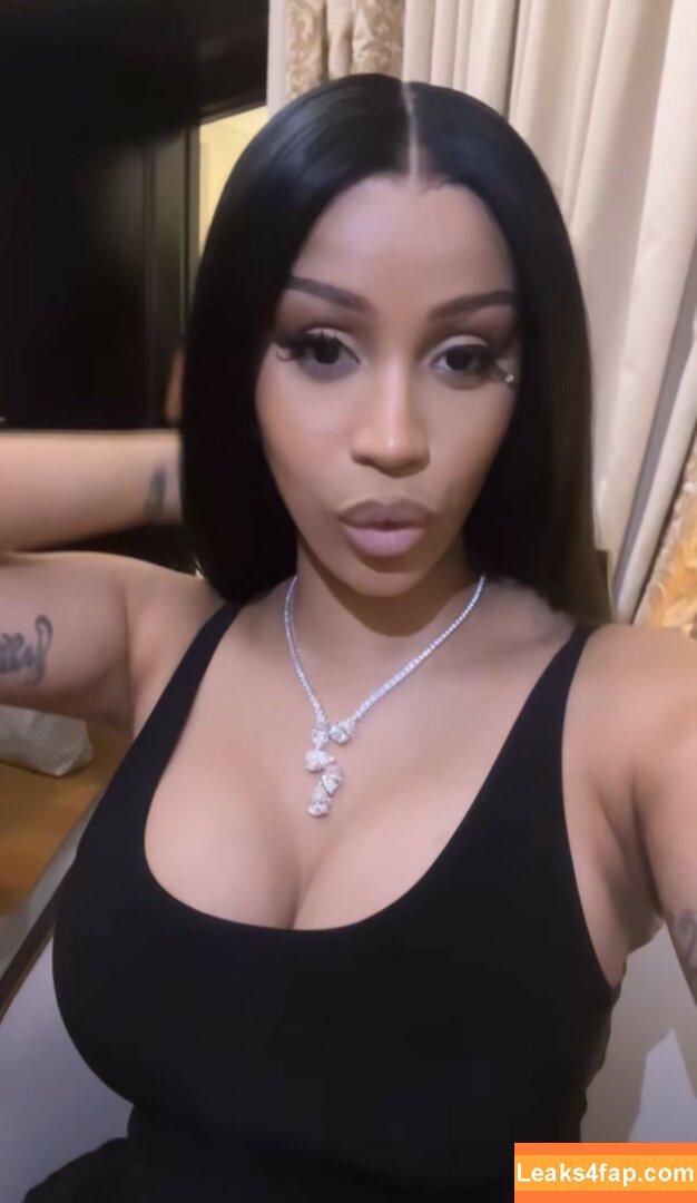 Cardi B / iamcardib leaked photo photo #0614