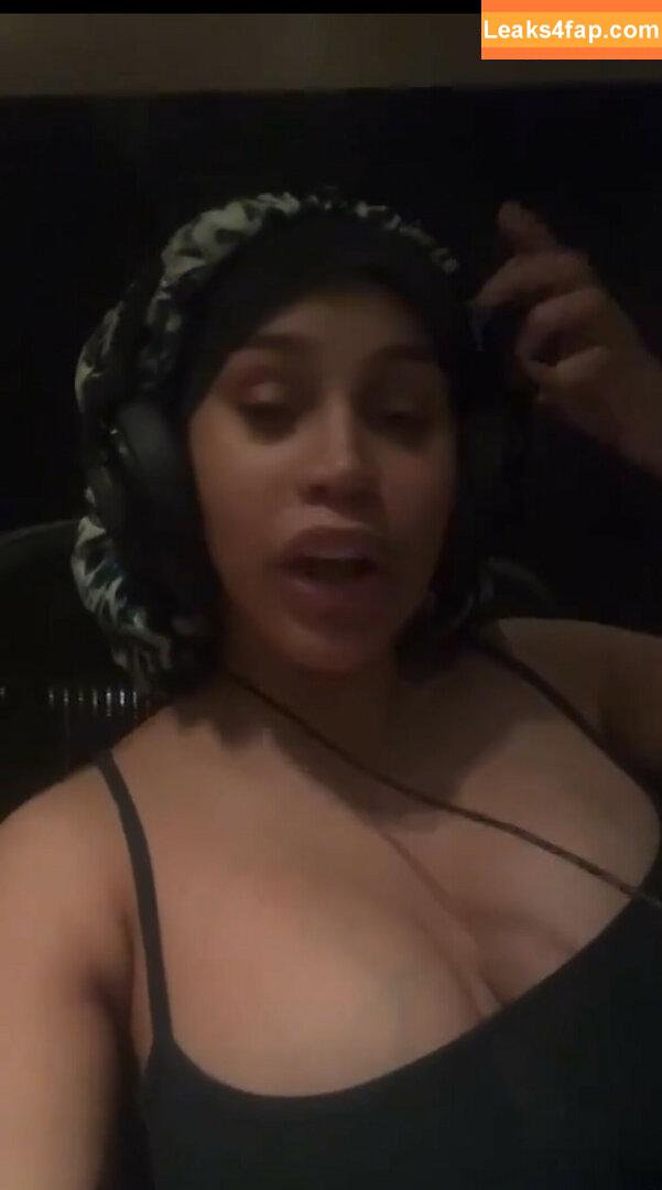 Cardi B / iamcardib leaked photo photo #0616