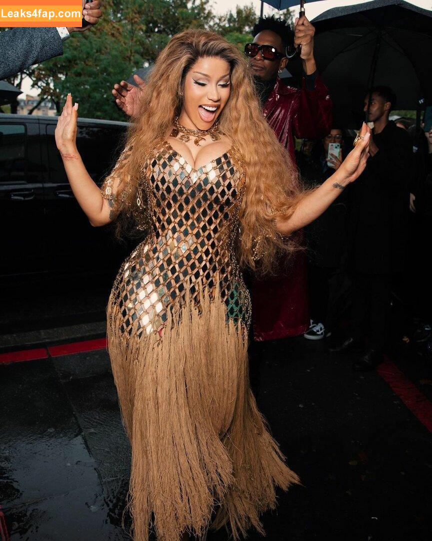 Cardi B / iamcardib leaked photo photo #0617