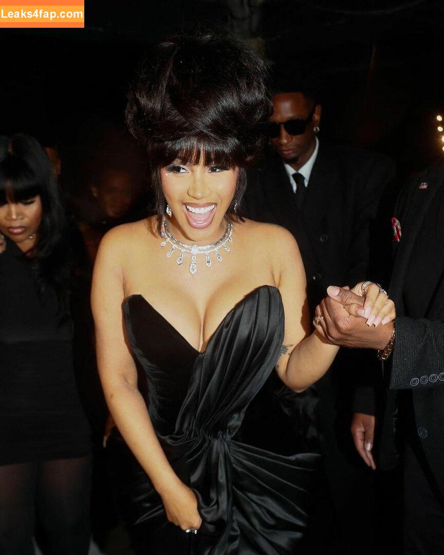 Cardi B / iamcardib leaked photo photo #0631