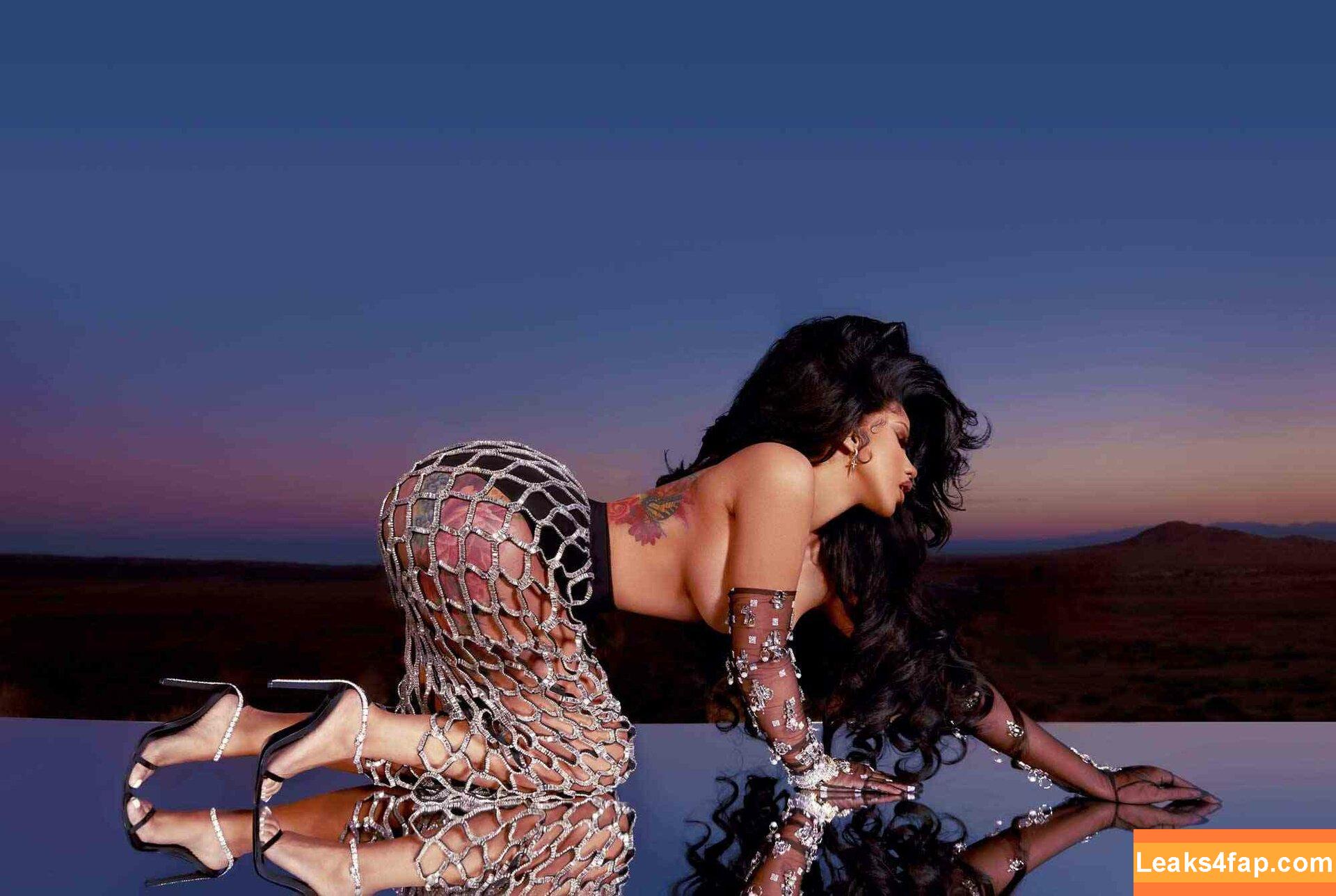 Cardi B / iamcardib leaked photo photo #0699