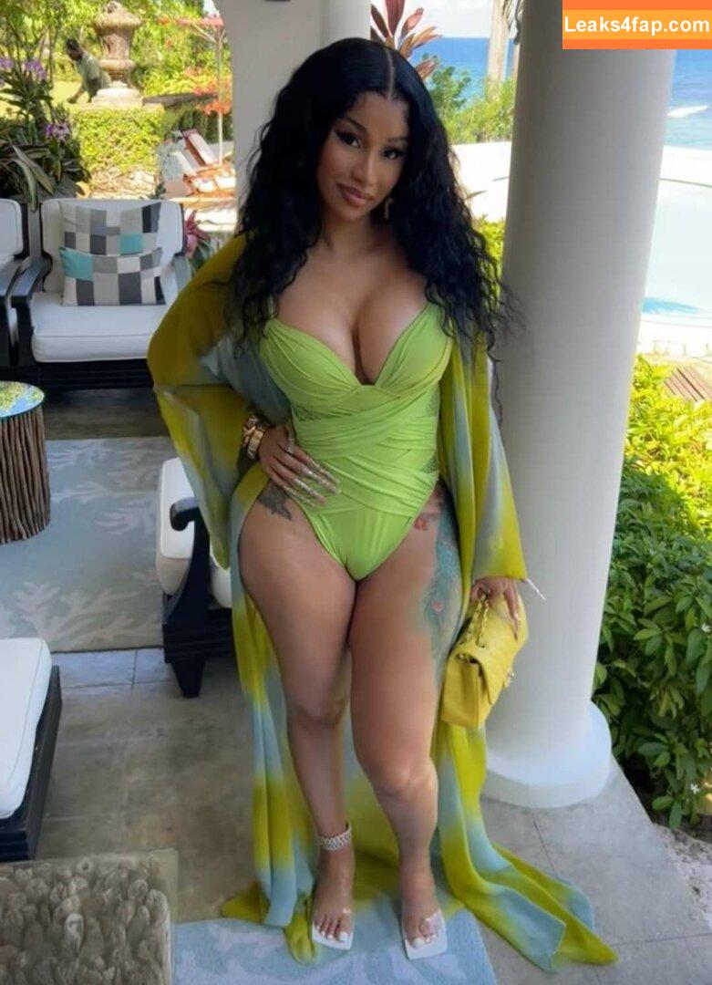 Cardi B / iamcardib leaked photo photo #0700