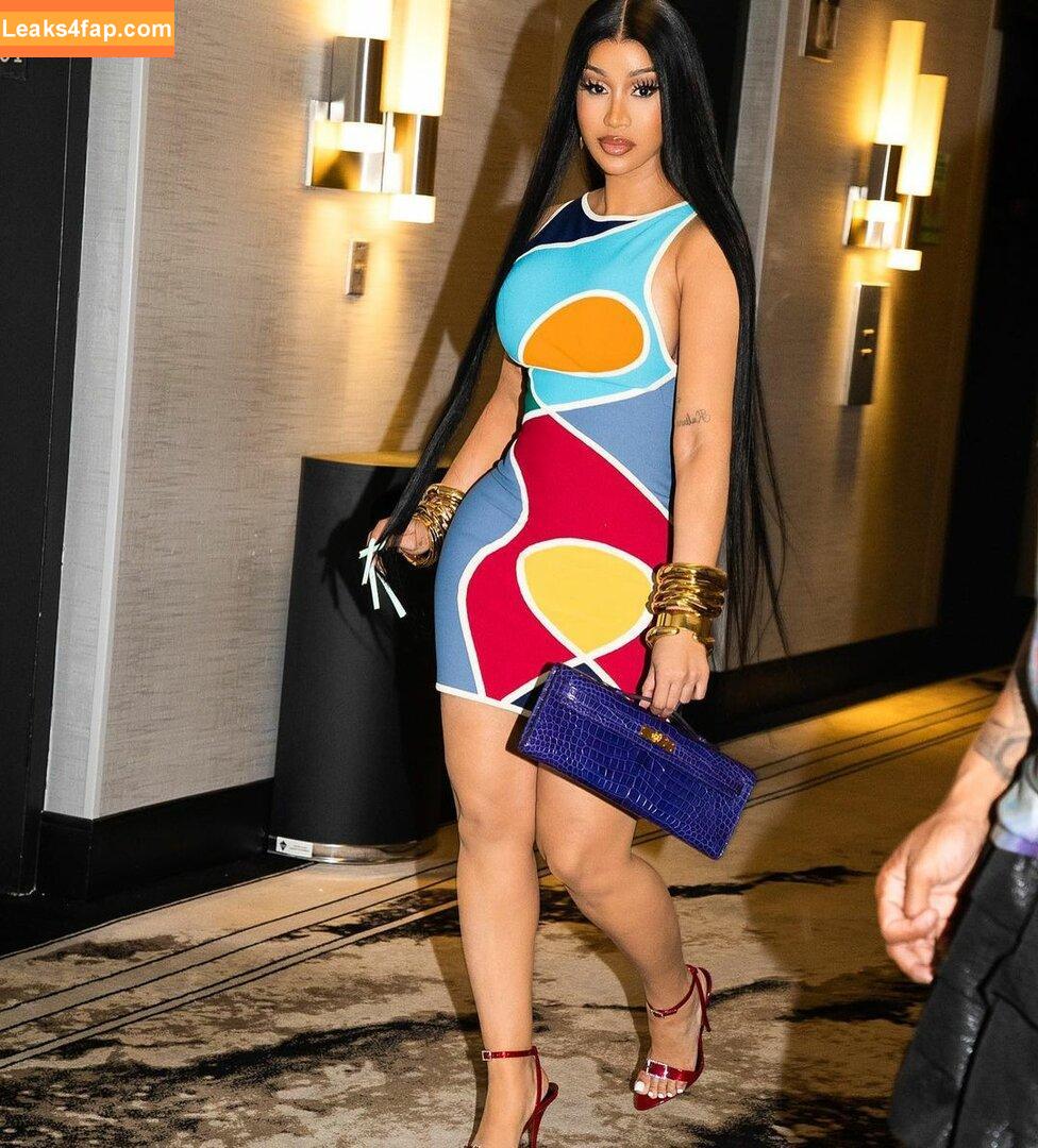 Cardi B / iamcardib leaked photo photo #0702