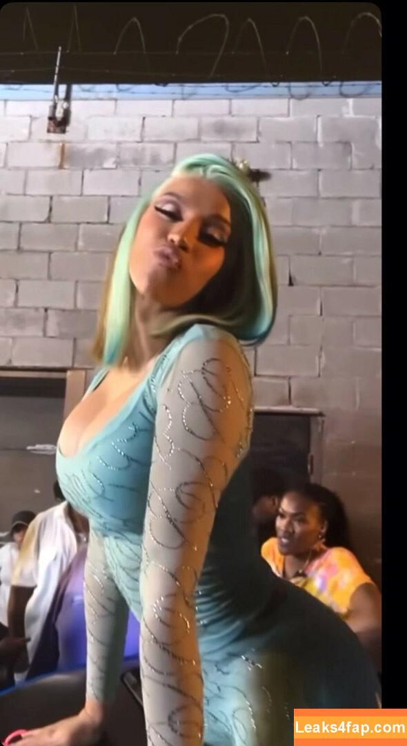 Cardi B / iamcardib leaked photo photo #0747