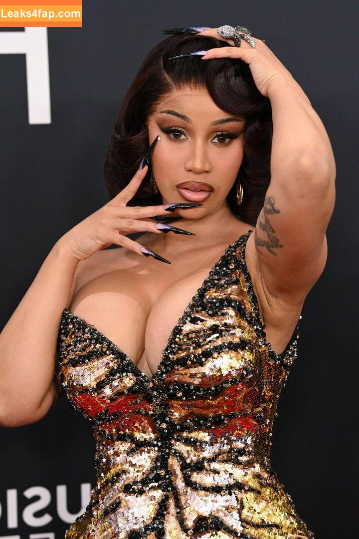 Cardi B / iamcardib leaked photo photo #0785