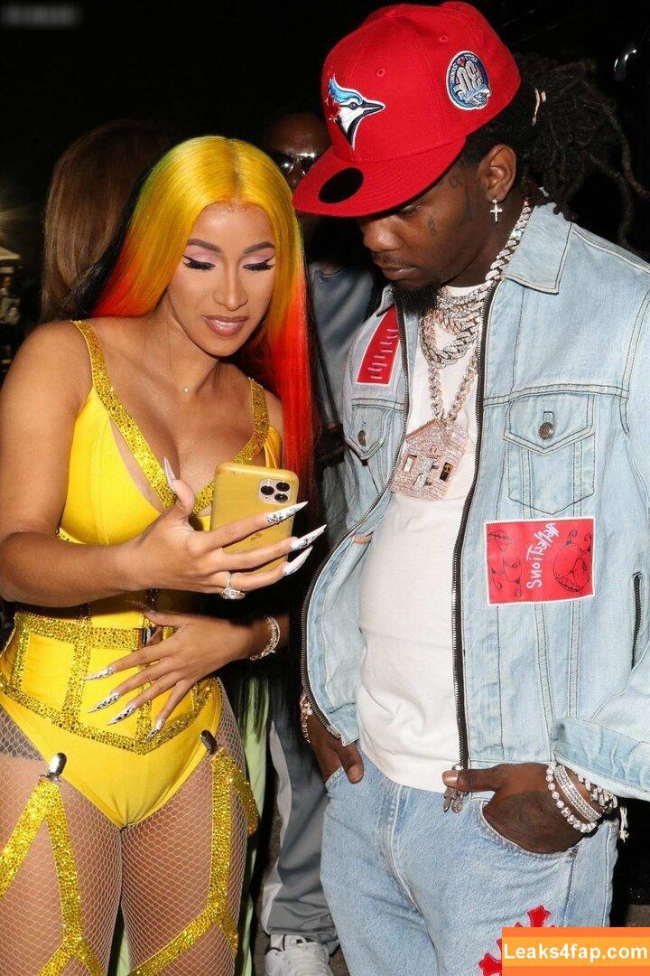 Cardi B / iamcardib слитое фото фото #0876