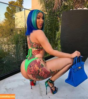 Cardi B photo #0111