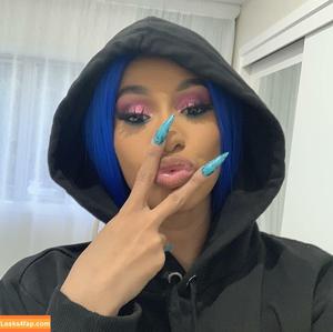 Cardi B photo #0154