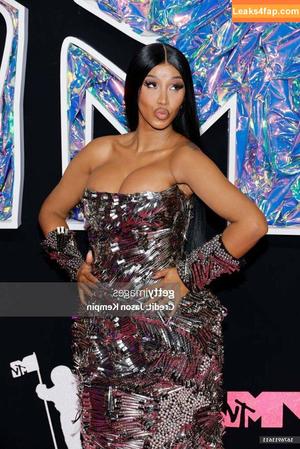 Cardi B photo #0226