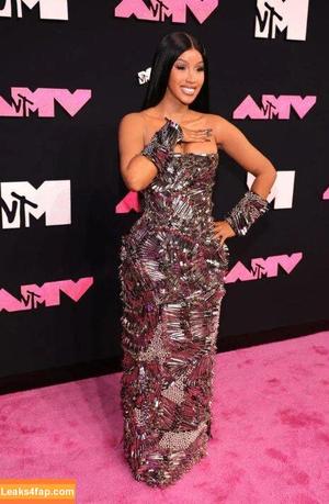 Cardi B photo #0235