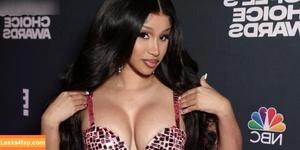 Cardi B photo #0420