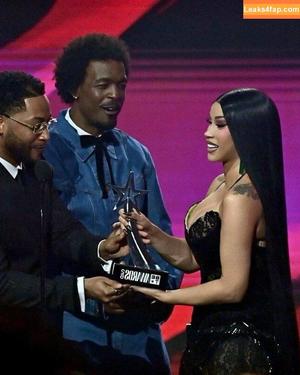 Cardi B photo #0911