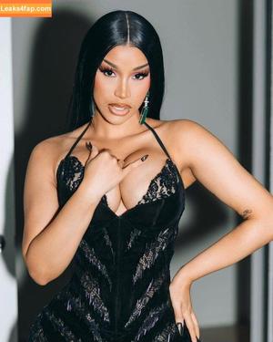 Cardi B photo #0914