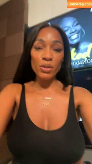 Cari Champion photo #0015