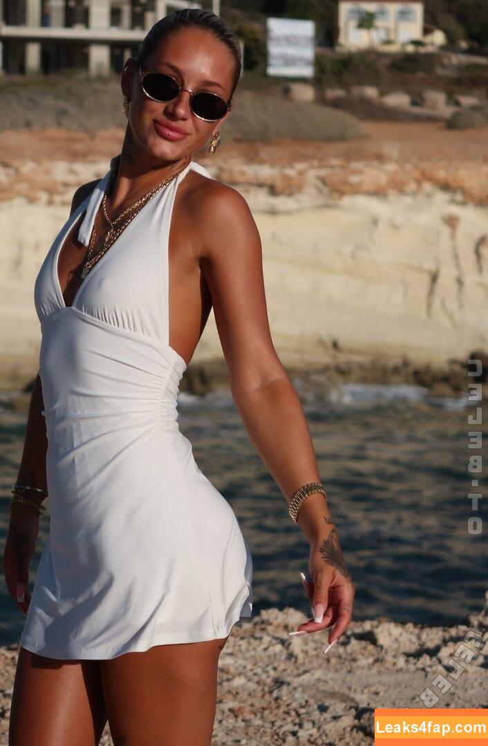 carina_nl / carina.nl leaked photo photo #0278