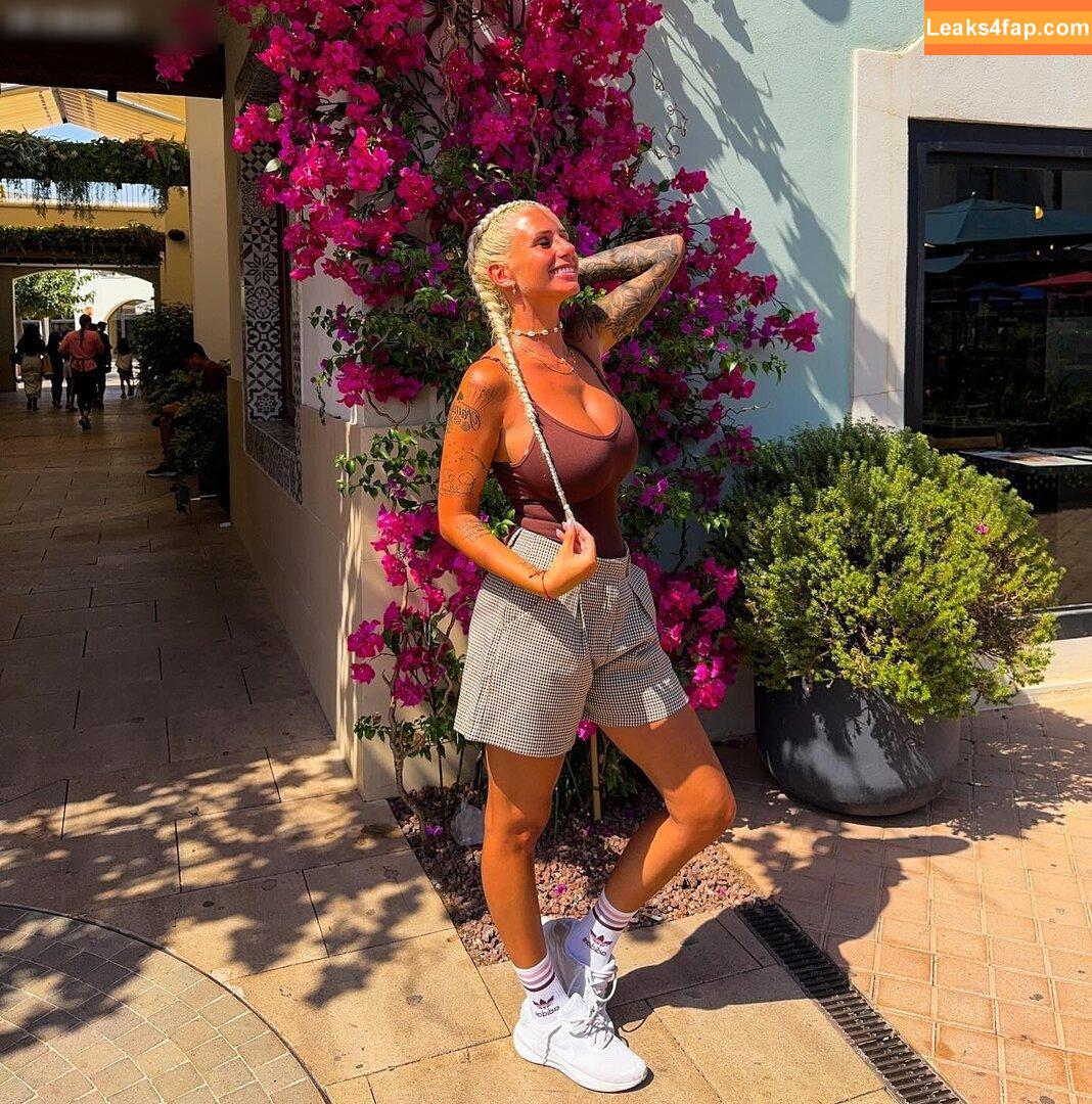 Carina Spack / carina_spack leaked photo photo #0402