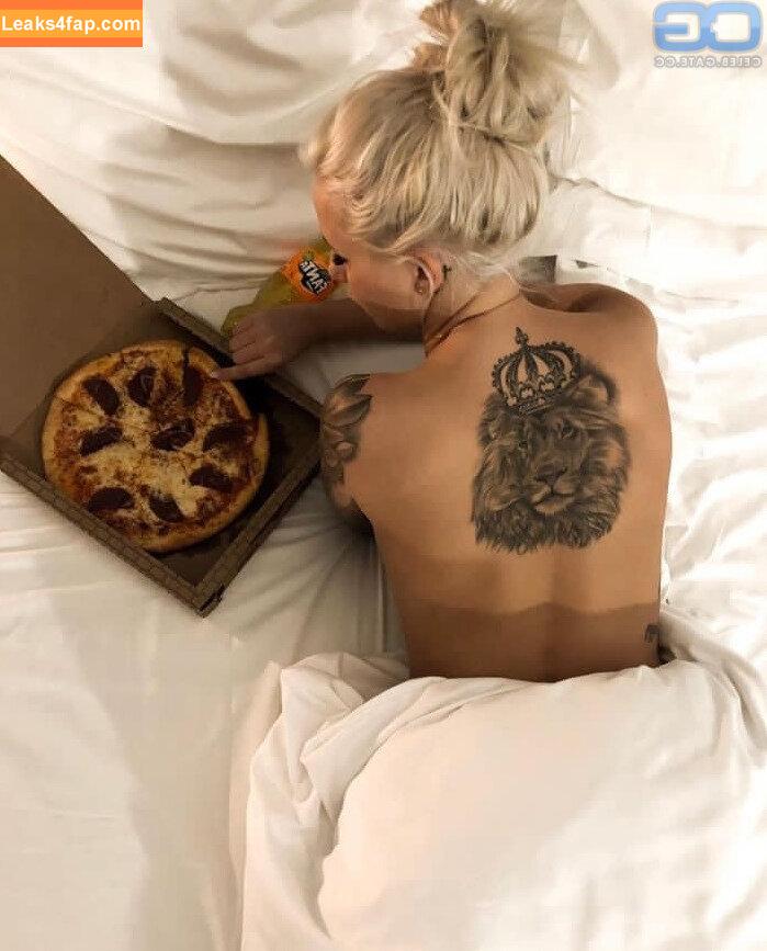 carinaspack /  leaked photo photo #0001