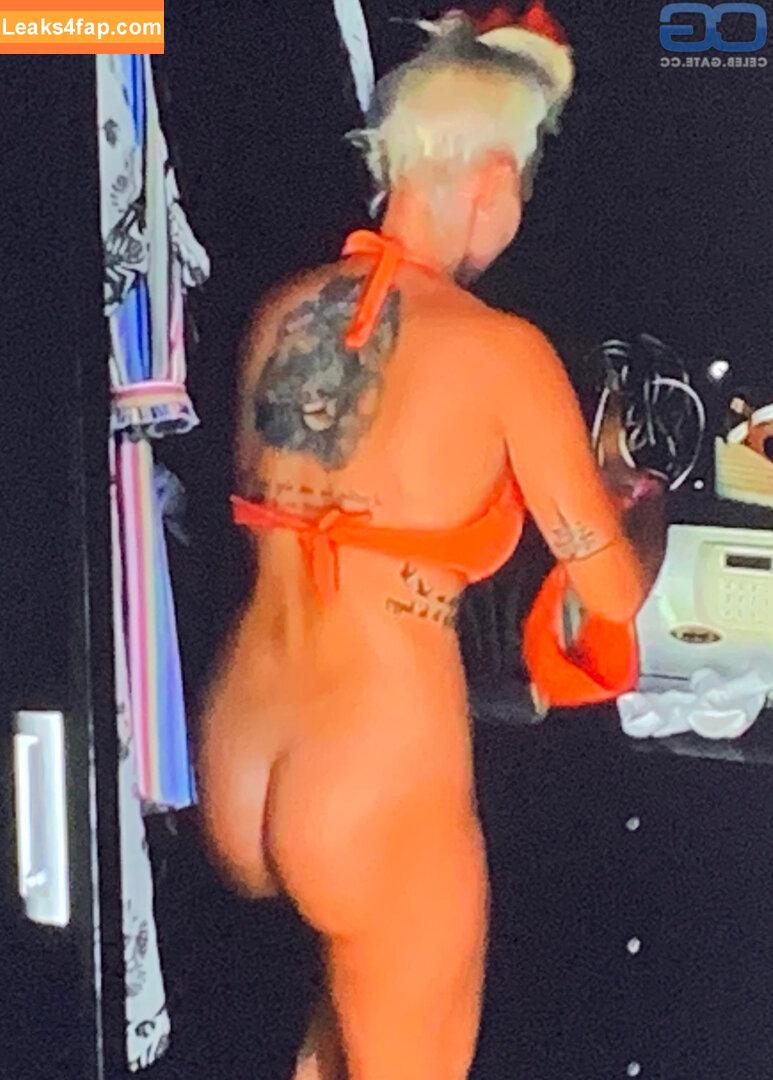 carinaspack /  leaked photo photo #0019