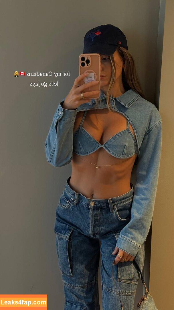 Carla Bezanson / carlabezanson leaked photo photo #0188