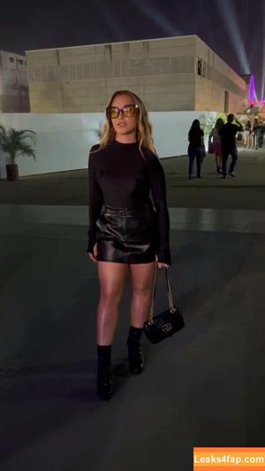 Carla Diaz photo #0138