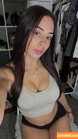 Carla Galdón photo #0027