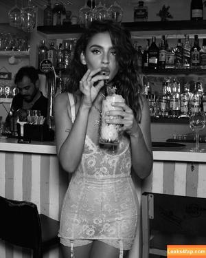 Carla Guetta Cohen photo #0294