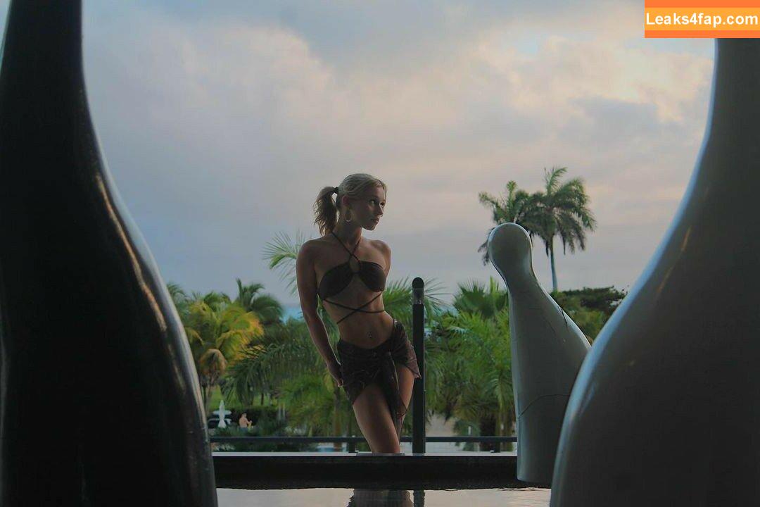 Carla Taylor / carla.s.taylor / carlataylor leaked photo photo #0022