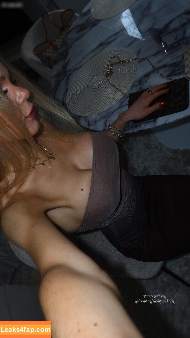Carla Wiedbrauk / carlawiedbrauk leaked photo photo #0168