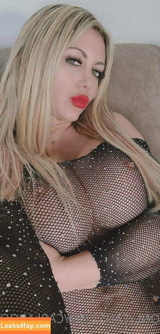 carlaboom / carlaboomoficial leaked photo photo #0932