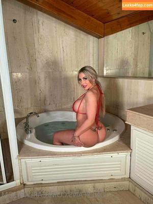 carlaboom photo #0509