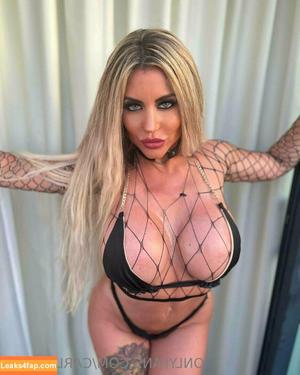 carlaboom photo #1387