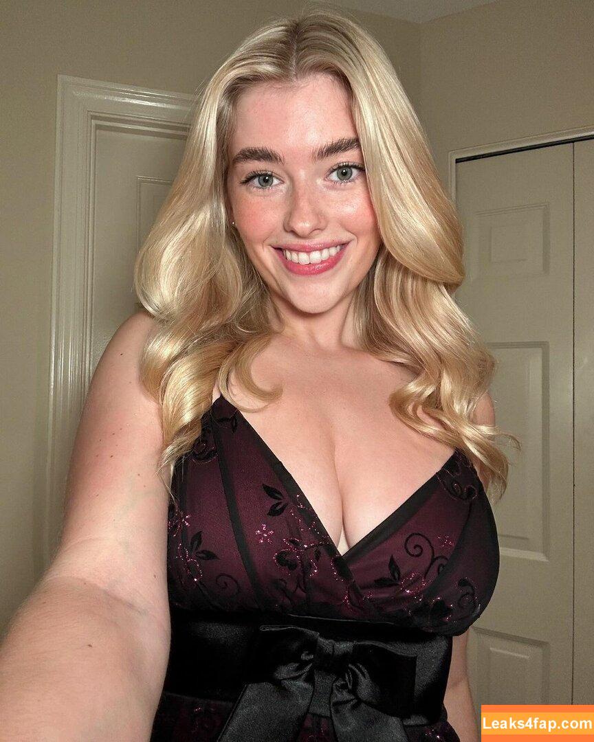 Carlie Whalen / carliewhalen leaked photo photo #0018
