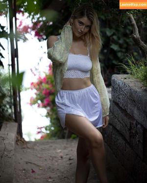 Carlie Whalen photo #0052