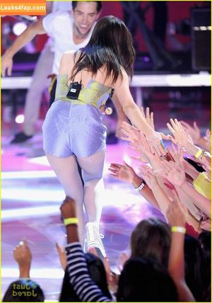 Carly Rae Jepsen photo #0153