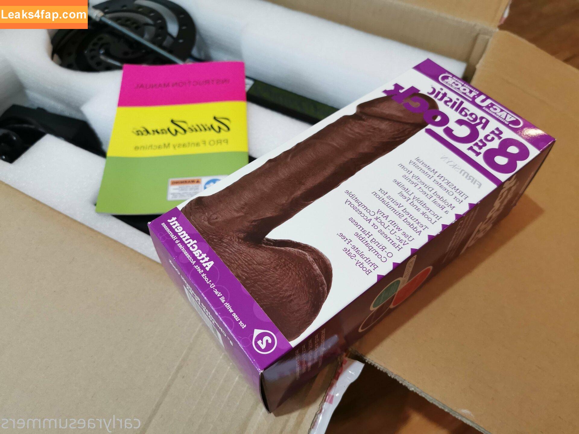 carlyraesummers /  leaked photo photo #0027