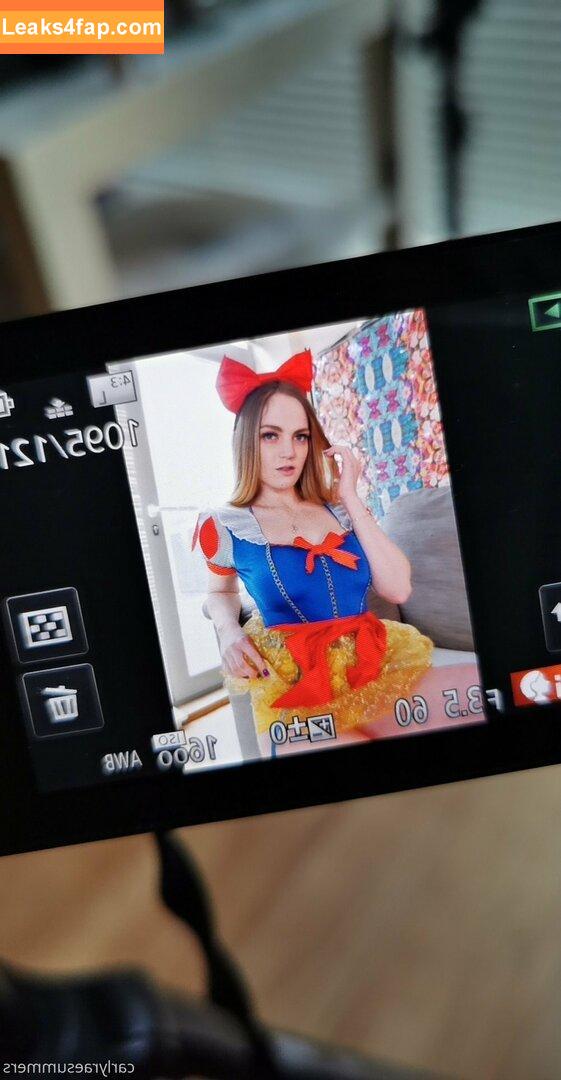 carlyraesummers /  leaked photo photo #0029