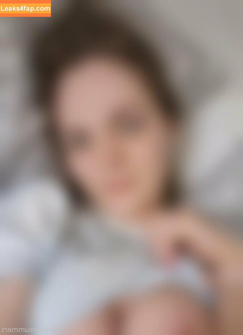 carlyraesummers /  leaked photo photo #0063