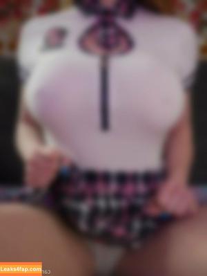 carlyraesummers photo #0001