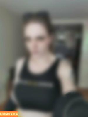 carlyraesummers photo #0076